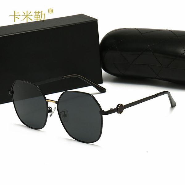 2021 new women's polarized fashion oval face driving holiday sunglasses 6218 kml-designer, White;black 
2021 new women's polarized fashion oval face driving holiday sunglasses 6218 kml-designer, White;black