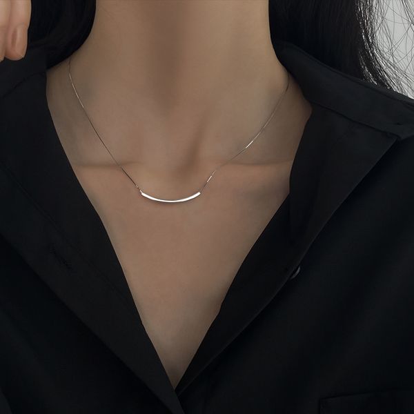 925 sterling silver smile face necklace women ins small design sense neck 2020 new fashion light luxury clavicle chain
925 sterling silver smile face necklace women ins small design sense neck 2020 new fashion light luxury clavicle chain