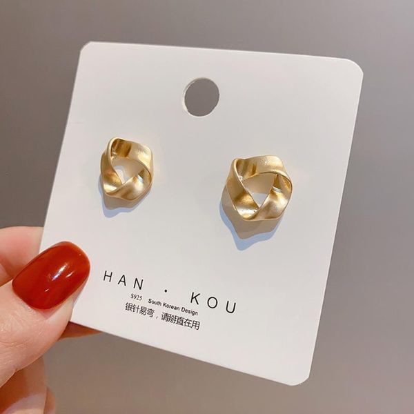 stud 2021 korean matte copper earings elegant designer earrings for women small ear jewelry circle boucle d'oreille oorbellen, Golden;silver
stud 2021 korean matte copper earings elegant designer earrings for women small ear jewelry circle boucle d'oreille oorbellen, Golden;silver