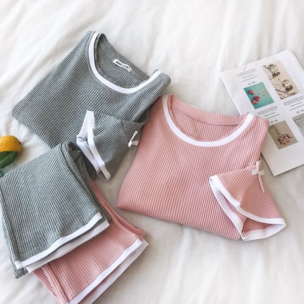 summer korean women pajamas sets solid o-neck short sleeve bow pullover + elastic waist long pants female sweet twinset 2pcs set y200708, Black;red
summer korean women pajamas sets solid o-neck short sleeve bow pullover + elastic waist long pants female sweet twinset 2pcs set y200708, Black;red