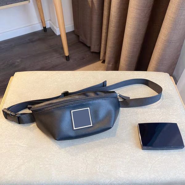 luxury designers waist bags messenger bags medium fashionable style can hold mobile phone wallet bank card necessary in summer large capacit
luxury designers waist bags messenger bags medium fashionable style can hold mobile phone wallet bank card necessary in summer large capacit