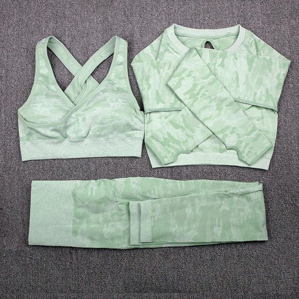 3pcs camouflage two piece set women tracksuit fitness crop and leggings sports wear women sports suits, Gray
3pcs camouflage two piece set women tracksuit fitness crop and leggings sports wear women sports suits, Gray