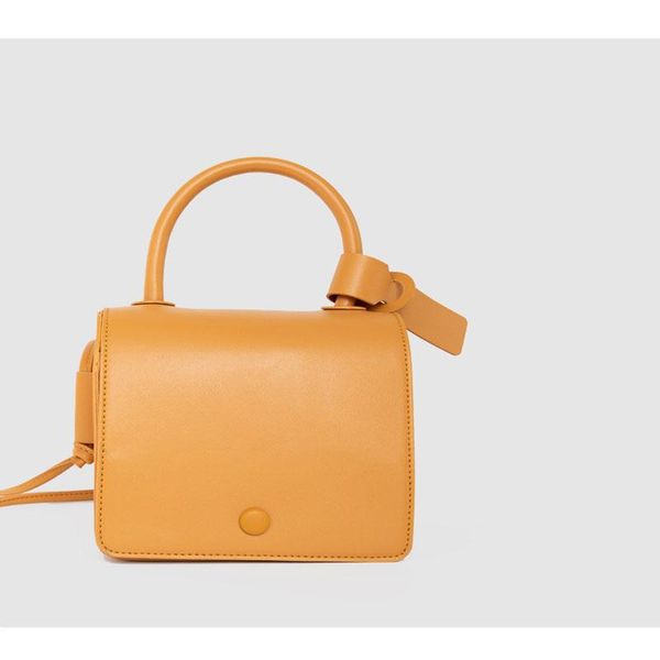 2020 fashion shoulder bag korean version solid color portable small square bag pu crossbody
2020 fashion shoulder bag korean version solid color portable small square bag pu crossbody