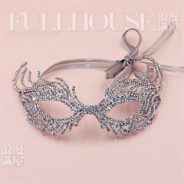 rhinestone mask crystal eyeglass alternative quinceanera tiara wedding hair decoration hair jewelry wholesale y200409, Slivery;golden
rhinestone mask crystal eyeglass alternative quinceanera tiara wedding hair decoration hair jewelry wholesale y200409, Slivery;golden