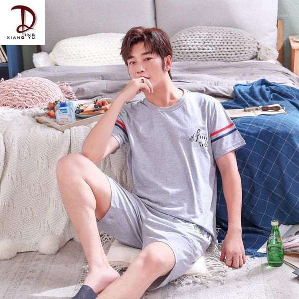 men's sleepwear pajamas summer short sleeve cotton thin loose large size youth homewear 2-piece set1, Black;brown
men's sleepwear pajamas summer short sleeve cotton thin loose large size youth homewear 2-piece set1, Black;brown