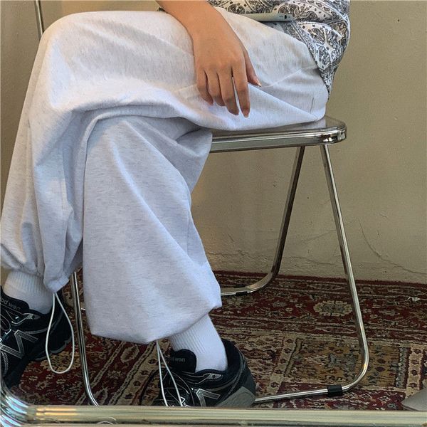 jogger pants women loose hip hop sweatpants new 2020 fashion cotton comfortable high waist harem trousers woman streetwear c1018, Black;white
jogger pants women loose hip hop sweatpants new 2020 fashion cotton comfortable high waist harem trousers woman streetwear c1018, Black;white