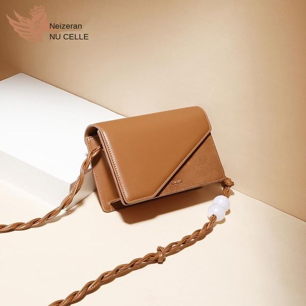 nucellewomen's bag autumn and winter new korean fashion women's messenger deer skin splicing shoulder bag small square
nucellewomen's bag autumn and winter new korean fashion women's messenger deer skin splicing shoulder bag small square