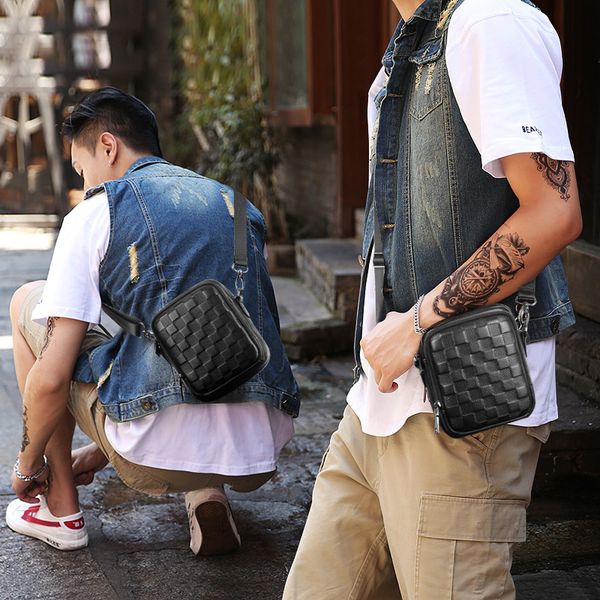 2020 genuine leather men's crossbody shoulder bag vintage cowhide work business messenger bags for male small casual sling pack
2020 genuine leather men's crossbody shoulder bag vintage cowhide work business messenger bags for male small casual sling pack