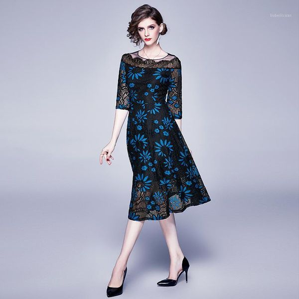 spring luxury queen hook flower lace women's dress hollow out o-neck a-line dresses elegant work wear business lady vestidos1, White
spring luxury queen hook flower lace women's dress hollow out o-neck a-line dresses elegant work wear business lady vestidos1, White