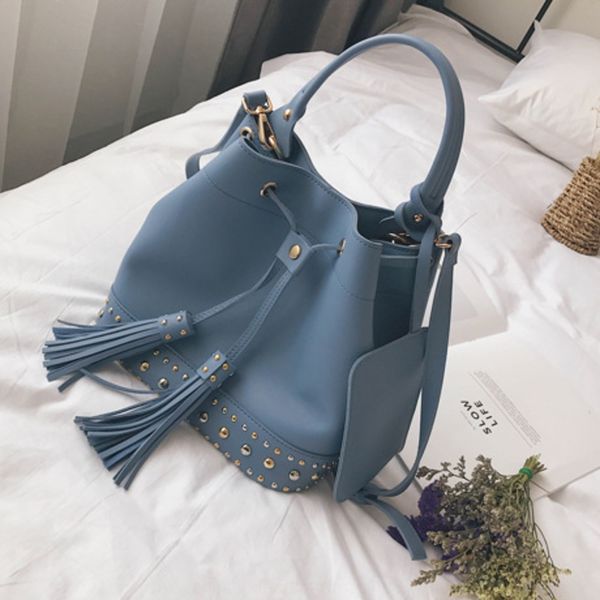 chaoxia new rivet bucket women's korean fashion with tassel handbag leisure one bagshoulder shoulder bagmessenger bag r38ch
chaoxia new rivet bucket women's korean fashion with tassel handbag leisure one bagshoulder shoulder bagmessenger bag r38ch