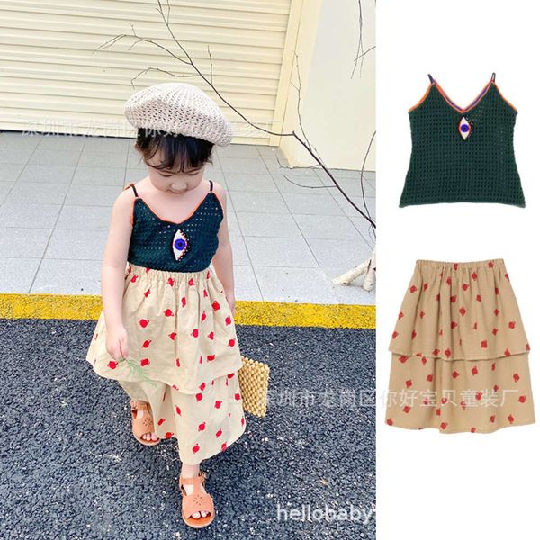 summer new 2020 children's wear bobo & mf mo bao same printed skirt suspender sweater, Blue
summer new 2020 children's wear bobo & mf mo bao same printed skirt suspender sweater, Blue