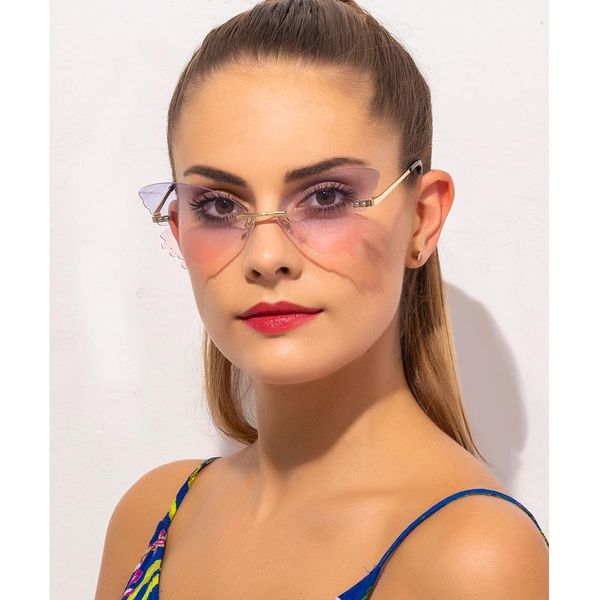 Rimless Sunglasses Woman 2021 Fashion Butterfly Sun Glasses Female Vintage Oculos Feminino Woman's Glasses Eyewear Kardashian, White;black
Rimless Sunglasses Woman 2021 Fashion Butterfly Sun Glasses Female Vintage Oculos Feminino Woman's Glasses Eyewear Kardashian, White;black