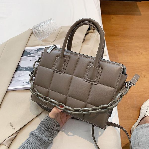 chain small square bags women 2020 new checkered fashion handbag shoulder diagonal small bag
chain small square bags women 2020 new checkered fashion handbag shoulder diagonal small bag