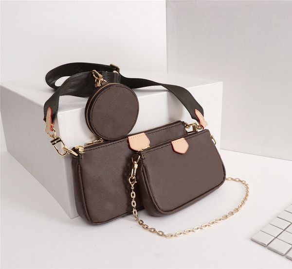 wholesale shoulder bag luxurys designers bags three-piece underarm bag canvas material printing decoration lady messenger bag 44823
wholesale shoulder bag luxurys designers bags three-piece underarm bag canvas material printing decoration lady messenger bag 44823