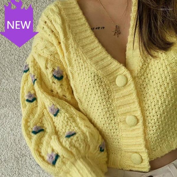 cardigan long sleeve autumn winter sweaters knitted boho short style knitwear floral embroidery chic women sweater1, White
cardigan long sleeve autumn winter sweaters knitted boho short style knitwear floral embroidery chic women sweater1, White