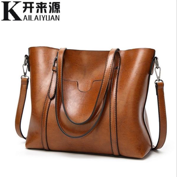 100% genuine leather women handbags 2020 new classical wind portable big bag shoulder bag temperament female tote
100% genuine leather women handbags 2020 new classical wind portable big bag shoulder bag temperament female tote