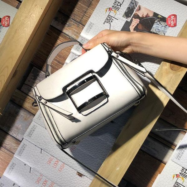 ladies' genuine leather handbag luxury handbags women bags designer messenger crossbody bags for women shoulder bag female
ladies' genuine leather handbag luxury handbags women bags designer messenger crossbody bags for women shoulder bag female