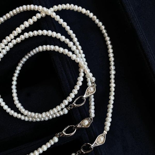 small group buckle natural freshwater pearl neck chain temperament necklace girl, Golden;silver
small group buckle natural freshwater pearl neck chain temperament necklace girl, Golden;silver