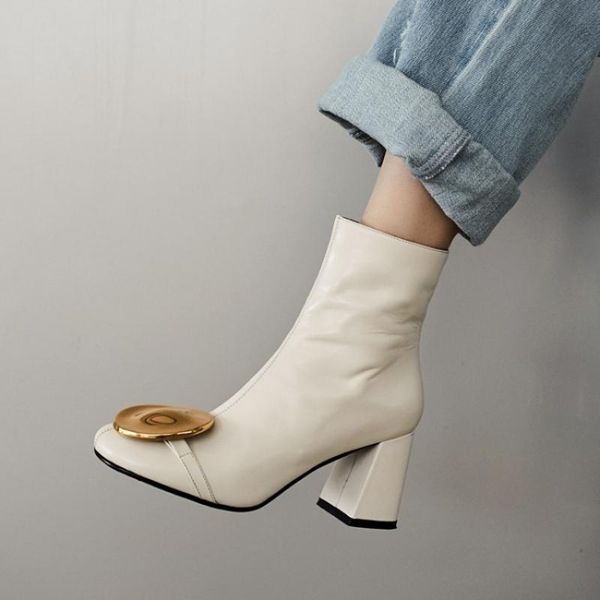 100% genuine leather womens high heel ankle boots runway crystal sequined solid color zipper block heel shoes black white boots
100% genuine leather womens high heel ankle boots runway crystal sequined solid color zipper block heel shoes black white boots