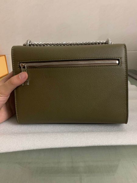 handbag desimer consult welcome women various styles men crossbody luxures bag and backpack shoulder bags wallet to bags rwaxt, Red;black
handbag desimer consult welcome women various styles men crossbody luxures bag and backpack shoulder bags wallet to bags rwaxt, Red;black