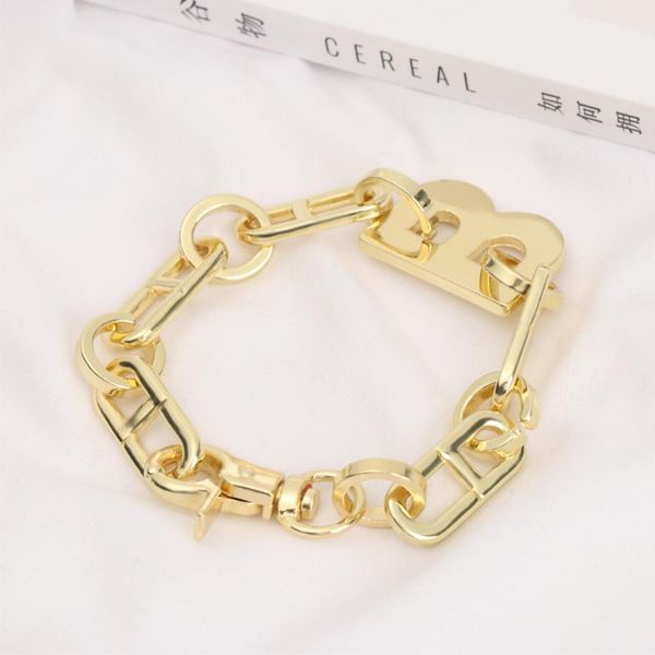1pc punk letter bracelet thick chain alphabet b bangles fashion initial letter bracelet for women hip hop party jewelry gifts, Black
1pc punk letter bracelet thick chain alphabet b bangles fashion initial letter bracelet for women hip hop party jewelry gifts, Black