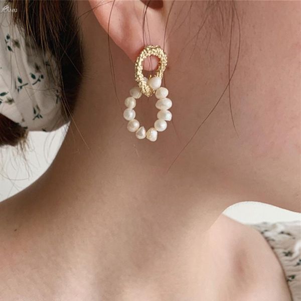 aomu 1pair korea fashion metal pearl splicing dangle earrings geometric round gold color drop earrings jewelry, Silver
aomu 1pair korea fashion metal pearl splicing dangle earrings geometric round gold color drop earrings jewelry, Silver