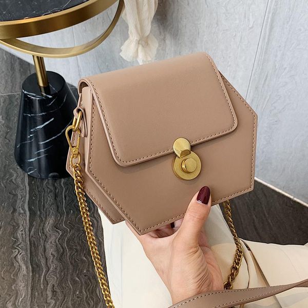 british fashion женского crossbody для женщин 2020 нового дизайнера chic vintage цепи пакет качество кожи плечо crossbody сумки
british fashion женского crossbody для женщин 2020 нового дизайнера chic vintage цепи пакет качество кожи плечо crossbody сумки