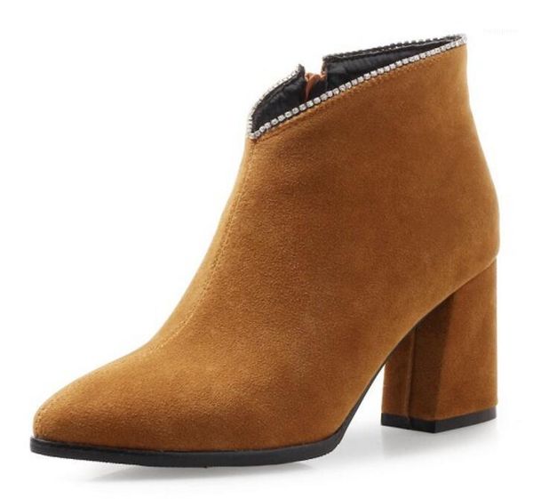 ladies chaussure women shoes woman zapatos mujer sapato girls ankle boots square high heels booties shiny crystal beads xz1812181, Black
ladies chaussure women shoes woman zapatos mujer sapato girls ankle boots square high heels booties shiny crystal beads xz1812181, Black
