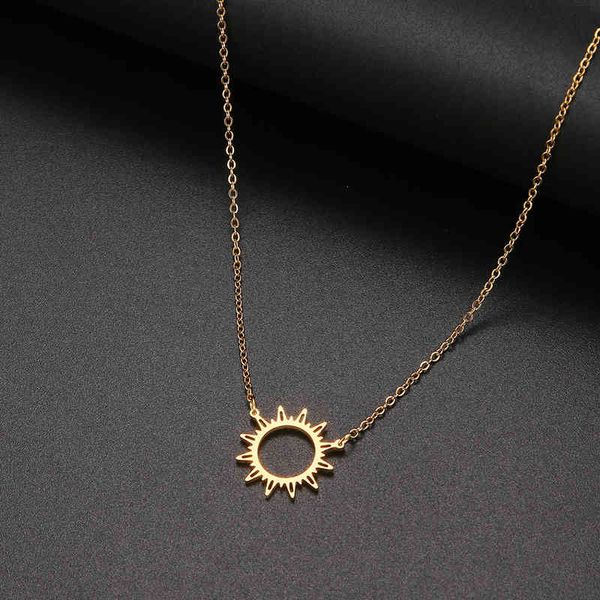 dotifi 316l stainless steel necklace gold circle irregular sun hollow out round pendant necklaces for women jewelry, Silver
dotifi 316l stainless steel necklace gold circle irregular sun hollow out round pendant necklaces for women jewelry, Silver