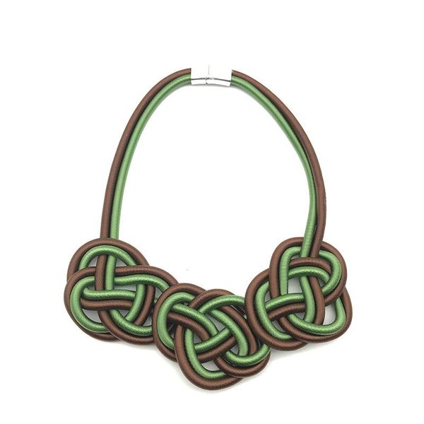 ювелирные изделия dandie woven узел дизайн chocker ожерелье горячего сбывания handmade женские chic стиль vintage простые аксессуары, Golden;silver
ювелирные изделия dandie woven узел дизайн chocker ожерелье горячего сбывания handmade женские chic стиль vintage простые аксессуары, Golden;silver