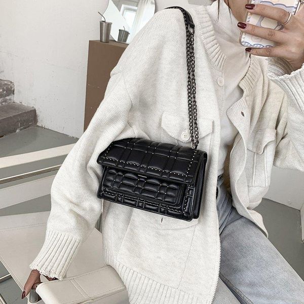 rivet design pure color chain small soft pu leather crossbody bag designer bag 2020 new fashion handbags and purse
rivet design pure color chain small soft pu leather crossbody bag designer bag 2020 new fashion handbags and purse
