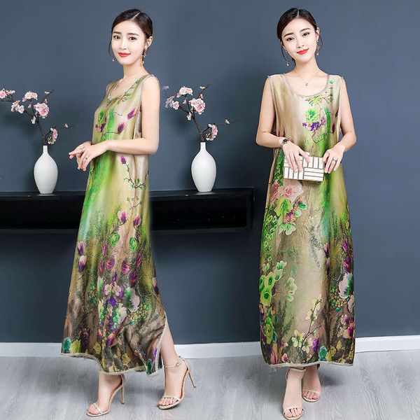 summer new mulberry loose and thin medium length large sleeveless printed silk dress a-line skirt, Black;gray
summer new mulberry loose and thin medium length large sleeveless printed silk dress a-line skirt, Black;gray