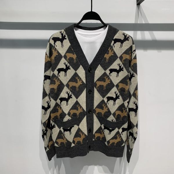 2020 fashion deer sweaters men slim fit v-neck cardigans clothing striped cotton spring and autumn casual coat1, White;black
2020 fashion deer sweaters men slim fit v-neck cardigans clothing striped cotton spring and autumn casual coat1, White;black