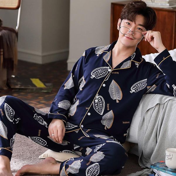 men's sleepwear pajamas korean casual cotton youth spring and autumn long-sleeved home service suit ensemble homme dormir 2021, Black;brown
men's sleepwear pajamas korean casual cotton youth spring and autumn long-sleeved home service suit ensemble homme dormir 2021, Black;brown