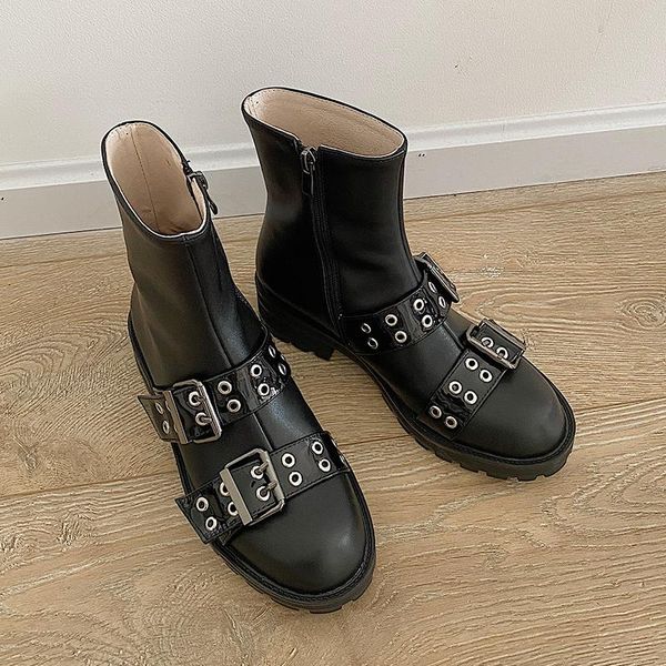 2020 unique design genuine leather riding boots women boots motorcycle rivet hole new winter women shoes, Black
2020 unique design genuine leather riding boots women boots motorcycle rivet hole new winter women shoes, Black