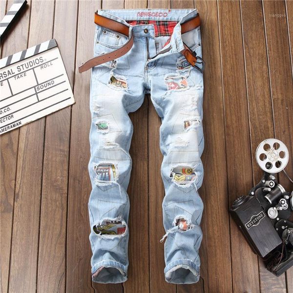 2019 autumn winter men's patchwork ripped embroidered stretch jeans trendy holes straight denim trouers1, Blue
2019 autumn winter men's patchwork ripped embroidered stretch jeans trendy holes straight denim trouers1, Blue