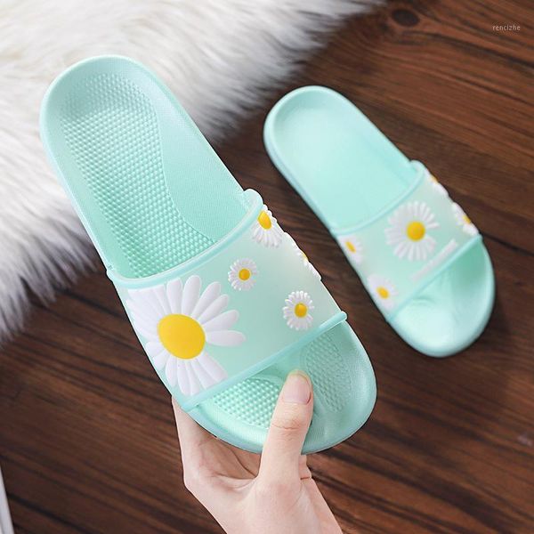 slippers women's flower slipper home transparent sandals non-slip wear-resistant summer women mens1, Black
slippers women's flower slipper home transparent sandals non-slip wear-resistant summer women mens1, Black