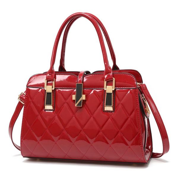 shoulder bags 2021 fashion alligator women handbags european design patent leather ladies female girl crossbody bag
shoulder bags 2021 fashion alligator women handbags european design patent leather ladies female girl crossbody bag