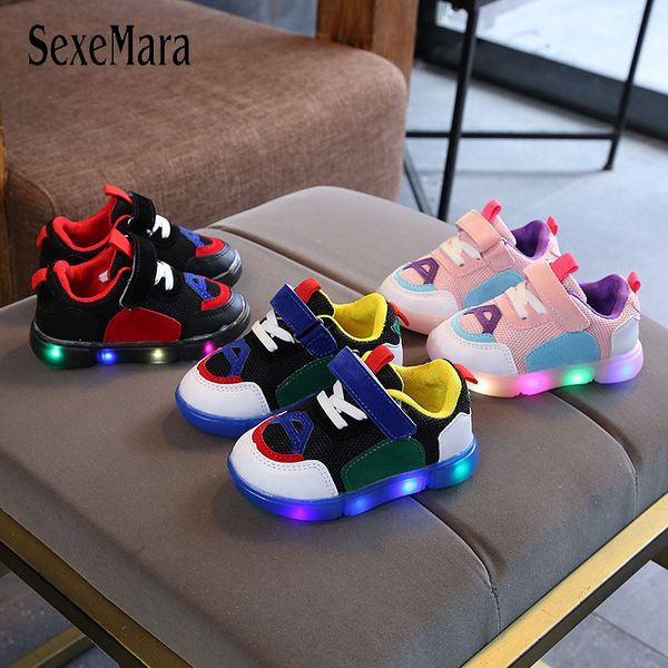 kids sports shoes children casual boys glowing sneaker fashion light up breathable girls shoes toddlers luminous bottom b08041, Black
kids sports shoes children casual boys glowing sneaker fashion light up breathable girls shoes toddlers luminous bottom b08041, Black