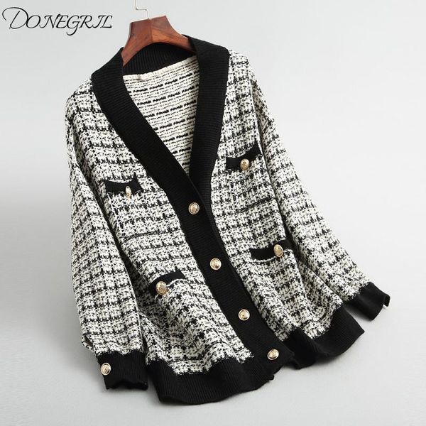 women's jackets quality vintage soft wool jacket women v-neck long sleeve knit coat female spring autumn loose plaid overcoat, Black;brown
women's jackets quality vintage soft wool jacket women v-neck long sleeve knit coat female spring autumn loose plaid overcoat, Black;brown