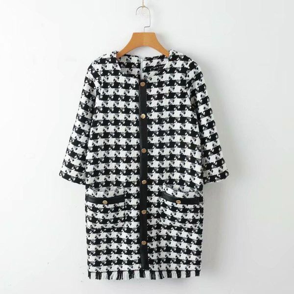 2018 women vintage plaid hem tassel tweed woolen straight mini dress elegant back zipper chic vestidos casual slim dress ds12611, White;black
2018 women vintage plaid hem tassel tweed woolen straight mini dress elegant back zipper chic vestidos casual slim dress ds12611, White;black