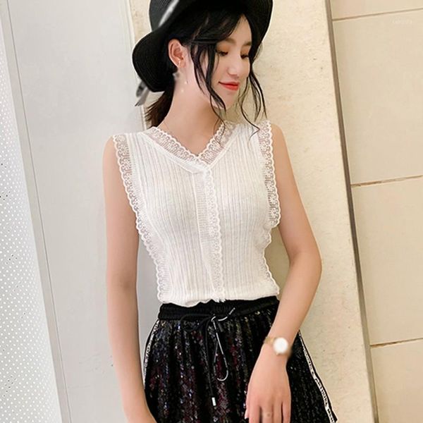 women sleeveless lace knitted splice tanks fashion v neck hollow out pullover sweet vest1, White
women sleeveless lace knitted splice tanks fashion v neck hollow out pullover sweet vest1, White