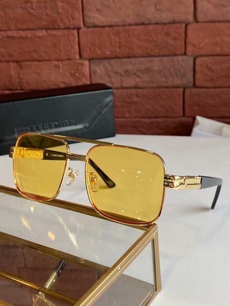 2021 new men sunglasses luxury designer men driving sunglasses fashion classic alloy full frame anti-uv lens, White;black
2021 new men sunglasses luxury designer men driving sunglasses fashion classic alloy full frame anti-uv lens, White;black