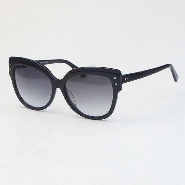 sunglasses cat eyes large frame men women's fashion high gradient lenses quality glasses black/ white1, White;black
sunglasses cat eyes large frame men women's fashion high gradient lenses quality glasses black/ white1, White;black