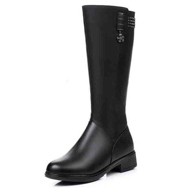 2020 winter high boots warm snow boots women shoes fashion women metal rhinestone genuine leather large size, Black
2020 winter high boots warm snow boots women shoes fashion women metal rhinestone genuine leather large size, Black