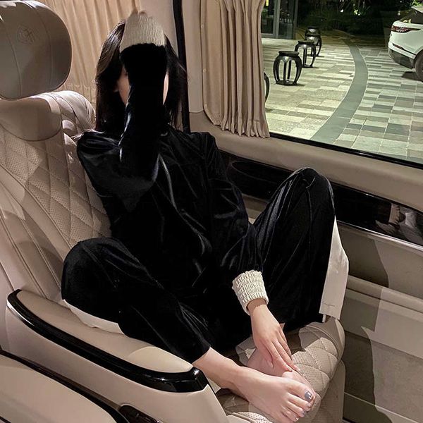sports and leisure women's fall / winter 2020 fashionable floor pants show thin velvet coat two piece suit foreign style, Gray
sports and leisure women's fall / winter 2020 fashionable floor pants show thin velvet coat two piece suit foreign style, Gray