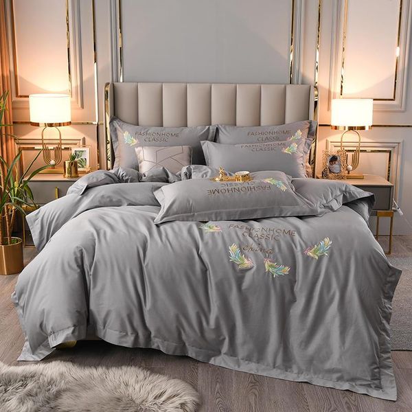 bedding sets 2021 products 40 thread cotton solid embroidery 1.8-2.0m bed set luxury king size 4-piece set.
bedding sets 2021 products 40 thread cotton solid embroidery 1.8-2.0m bed set luxury king size 4-piece set.