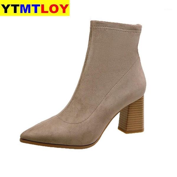 2020 fashion autumn and winter new women's comfortable shallow mouth pointed boots women simple sweet wild boots size 35-391, Black
2020 fashion autumn and winter new women's comfortable shallow mouth pointed boots women simple sweet wild boots size 35-391, Black