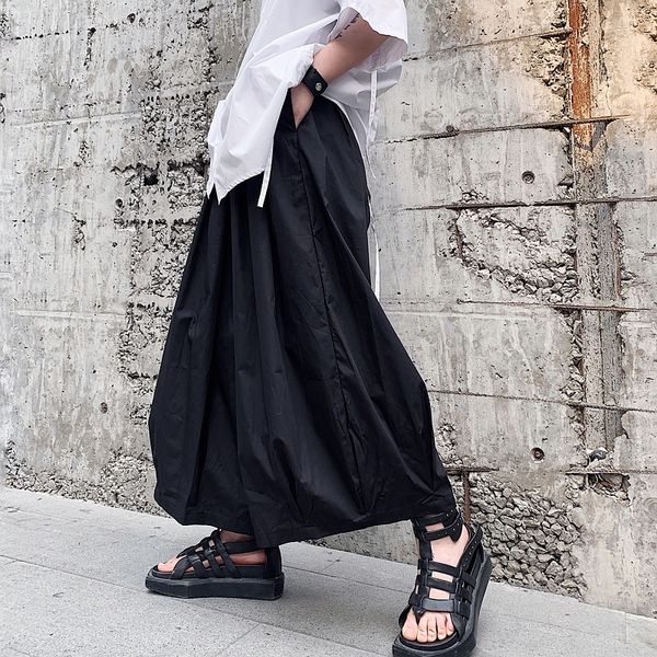 2021 new men loose casual black wide leg male streetwear hip hop punk gothic skirt pants japan style kimono trousers jx8s
2021 new men loose casual black wide leg male streetwear hip hop punk gothic skirt pants japan style kimono trousers jx8s