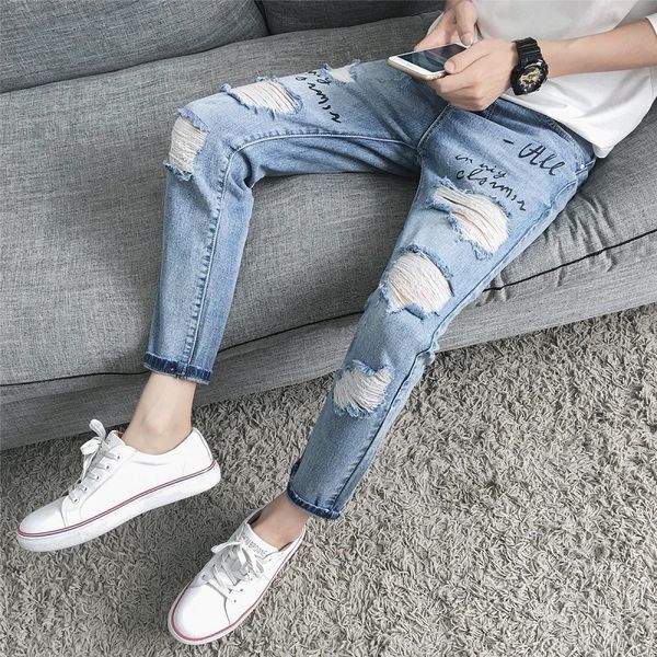 autumn new beggars' small leg jeans with holes korean slim casual capris student men's pants fashion, Blue
autumn new beggars' small leg jeans with holes korean slim casual capris student men's pants fashion, Blue